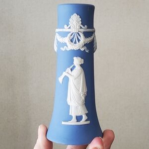 Antique German Schafer and Vater Cylindrical Spill Vase Blue & Whute Jasperware